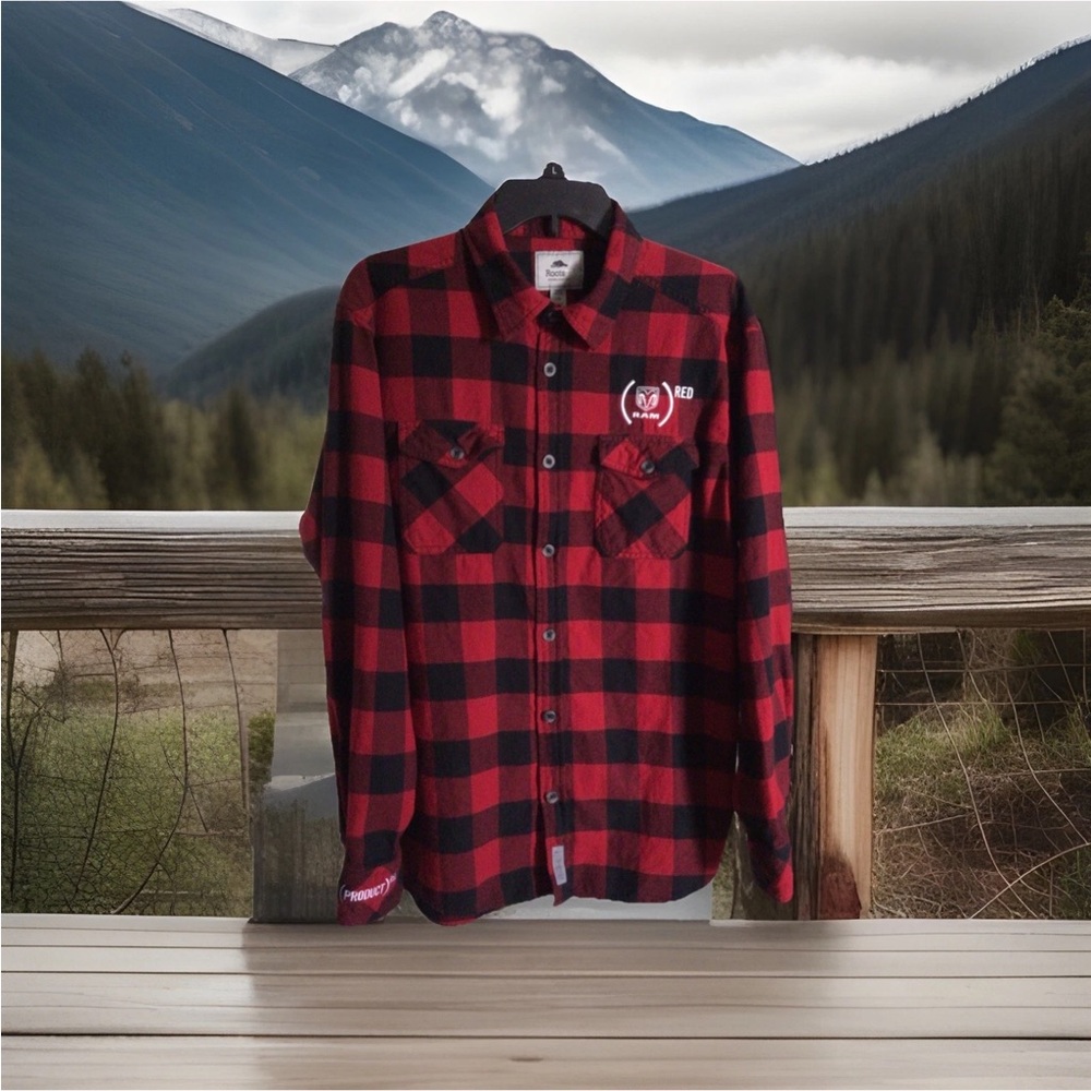 Roots 73 Canada Cabincore Red/Black Plaid Flannel Dodge Ram L